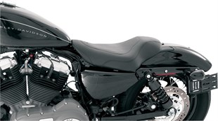 MUSTANG SEAT TRIPPER SOLO - 2.1/3.3 XL KOD: 08040372