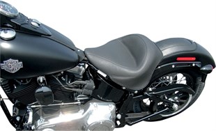 MUSTANG SEAT WIDE TOURING SOLO - FXS/F KOD: 08020763