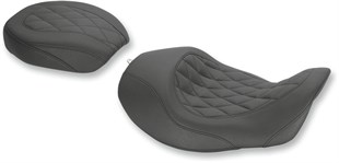 MUSTANG SEAT WIDE TRIPPER FORWARD SOLO KOD: 08030401