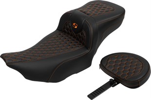 SADDLEMEN SEAT ROADSOFA EXT RCH W/BR ORA KOD:0801-1765