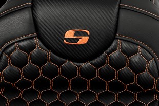 SADDLEMEN SEAT ROADSOFA HC ORANGE STITCH KOD:0801-1641