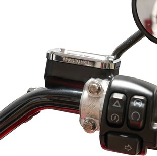 THRASHIN SUPPLY CAP RESERVOIR BRAKE FRONT 18+ KOD: 06102386