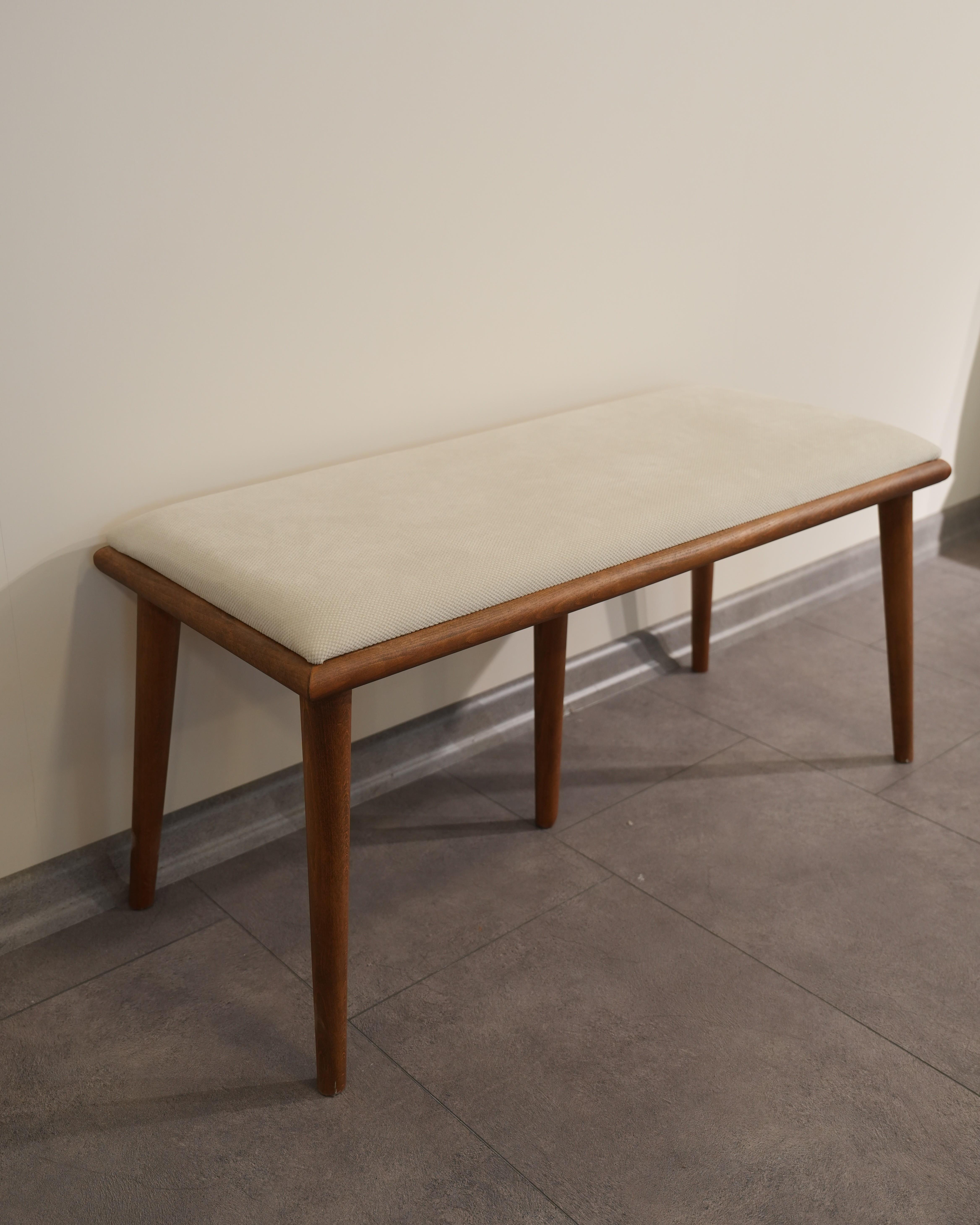 VİOLET BENCH