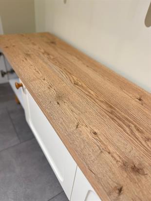 PARLA  TV ÜNİTESİ