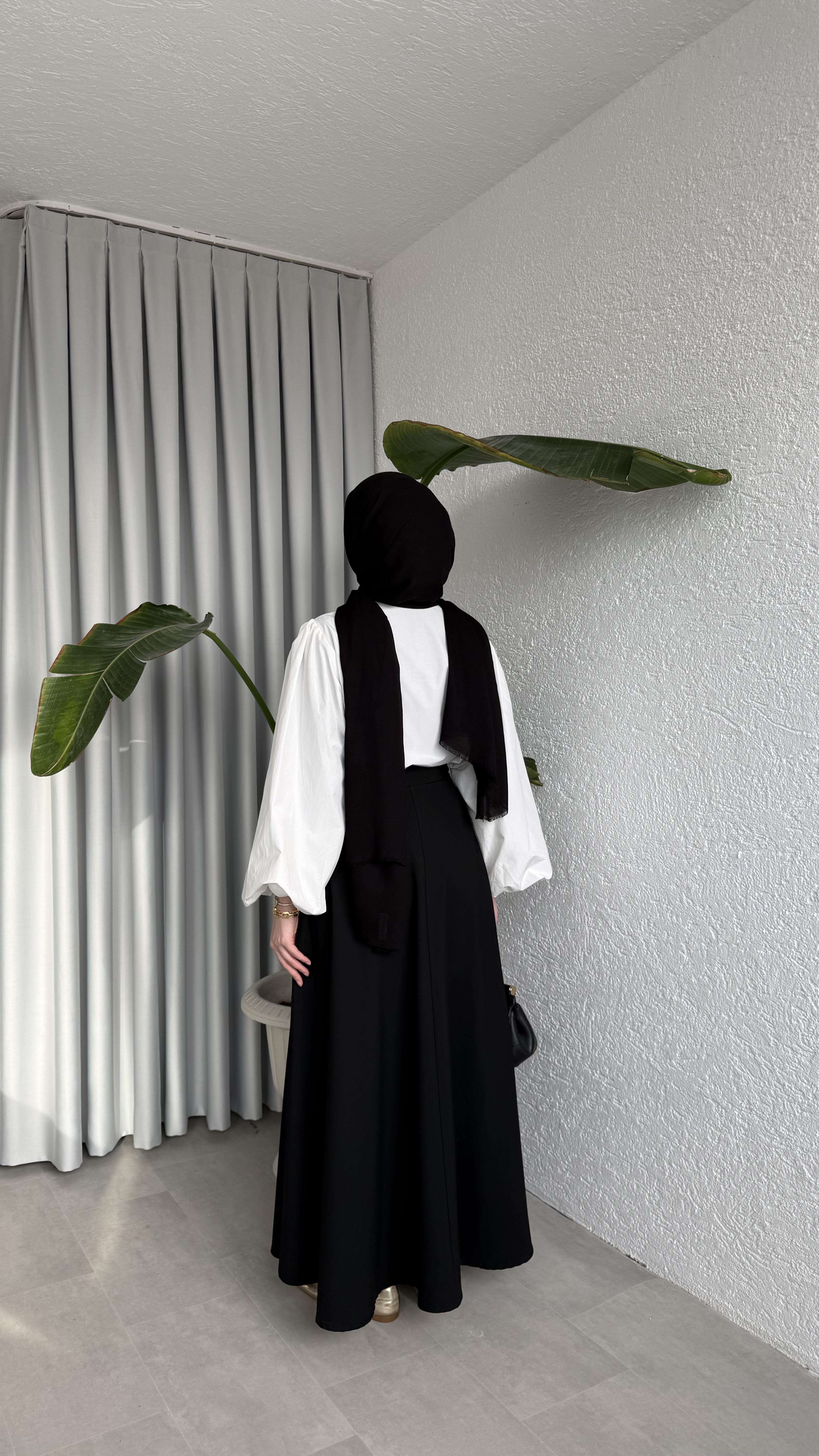 ANVELOP BAĞLAMALI ETEK - SİYAH