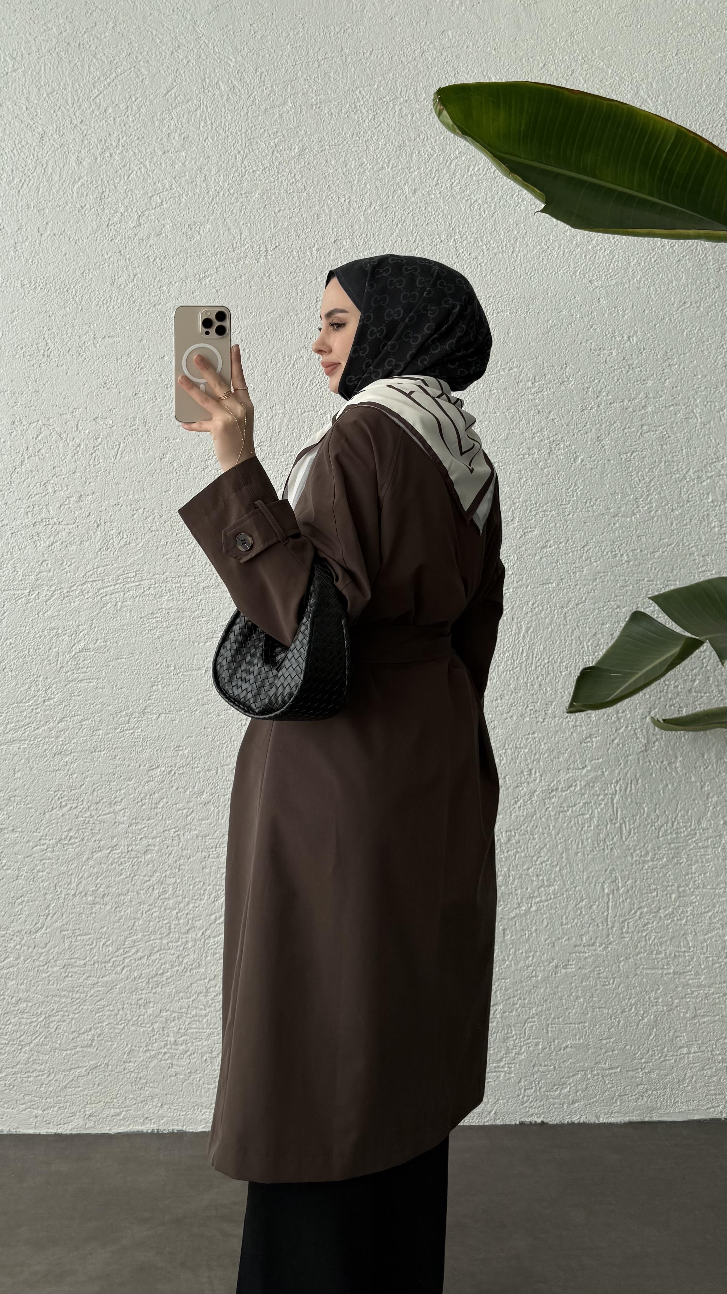 FULARLI TRENÇKOT - KAHVERENGİ