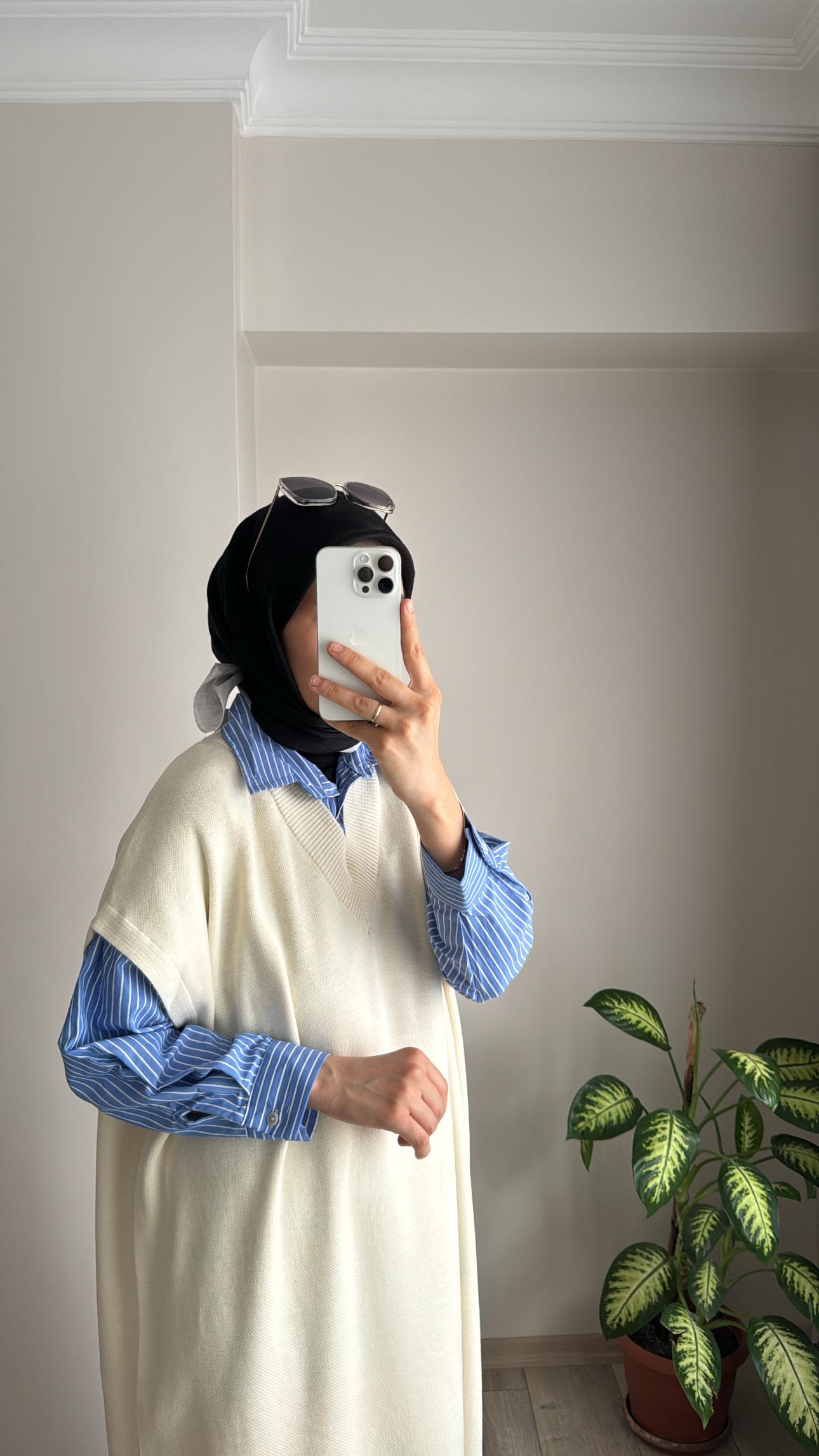 GÖMLEK DETAY ELBİSE EKRU