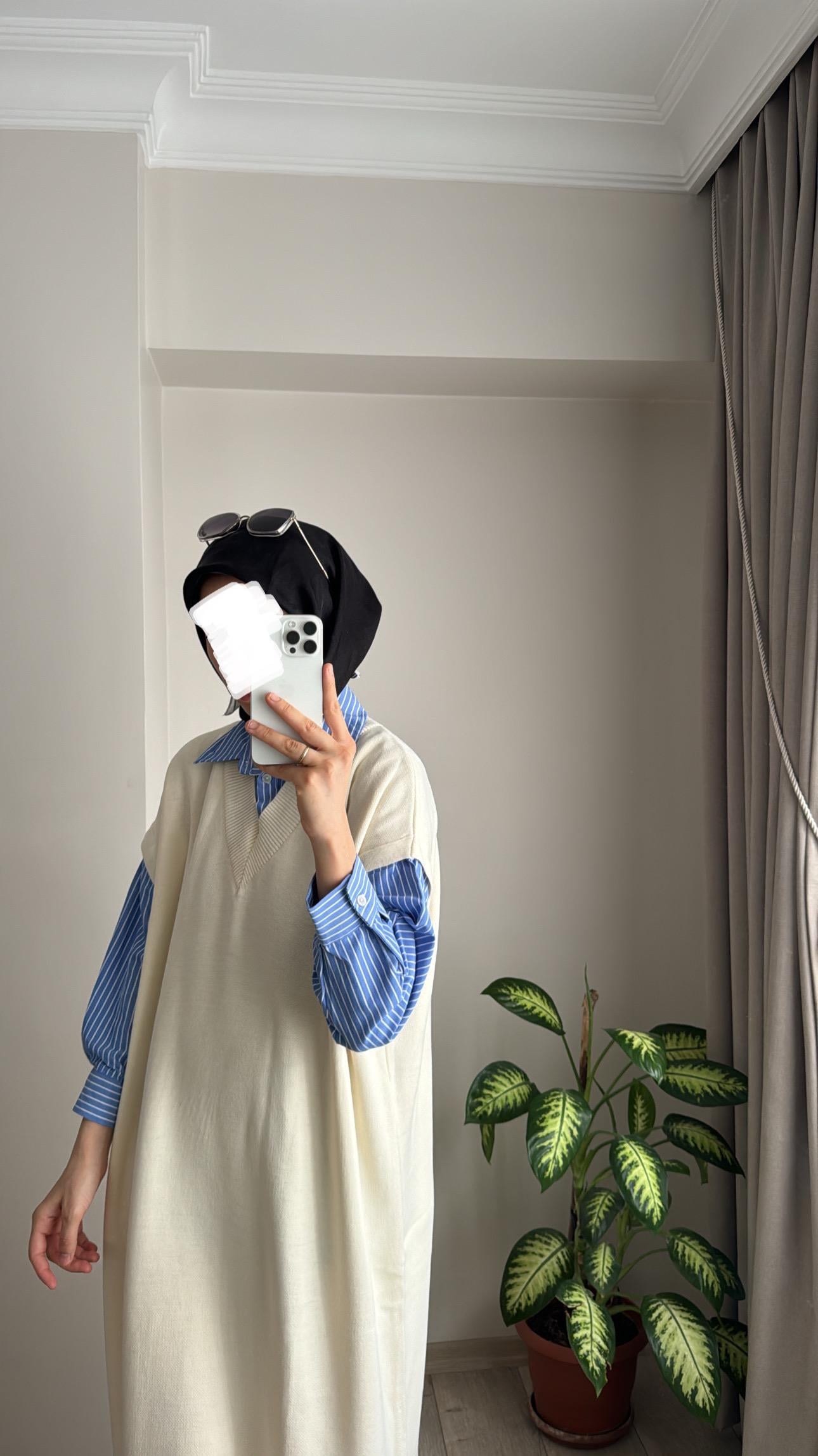 GÖMLEK DETAY ELBİSE EKRU