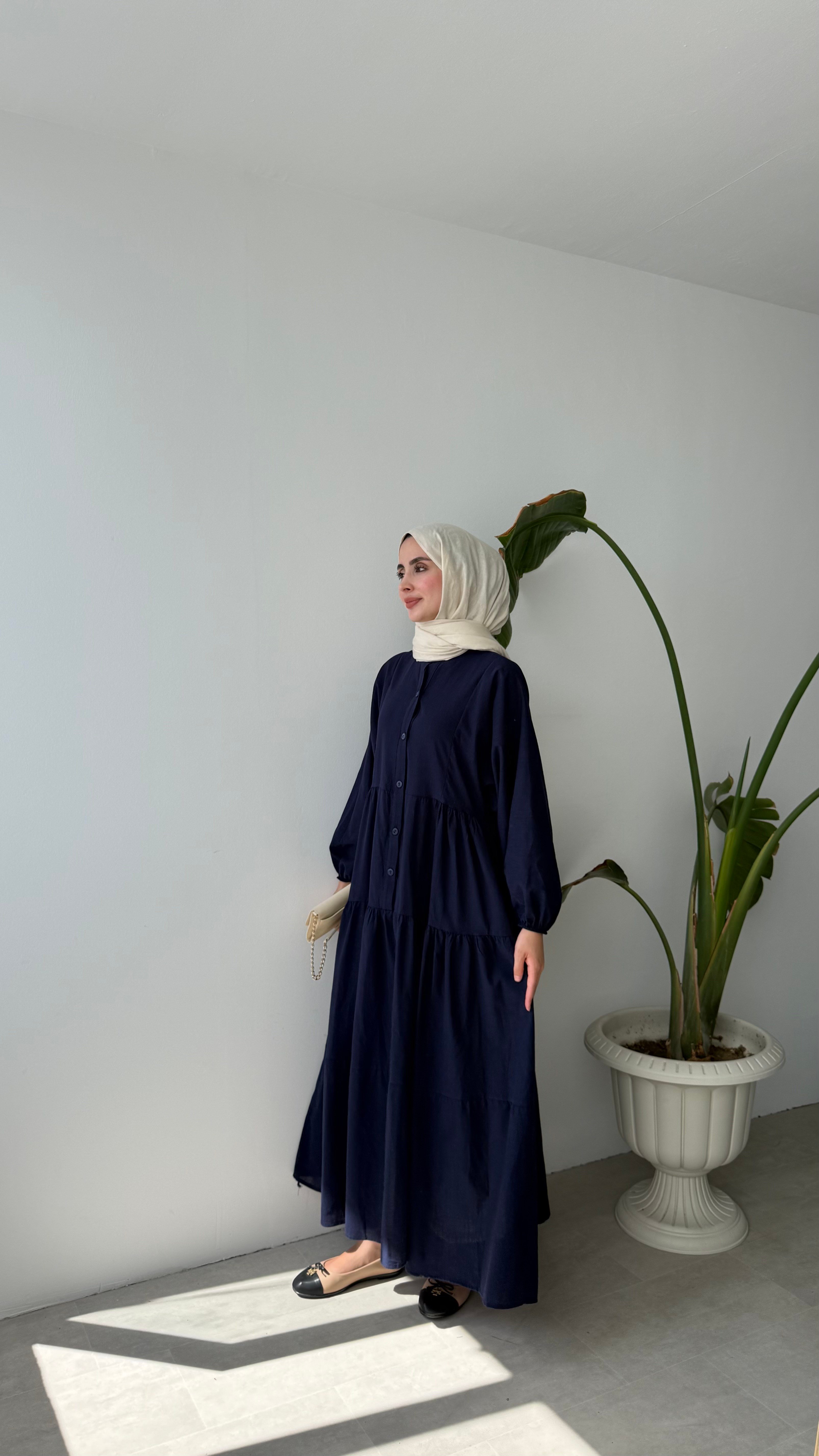 KAT DETAYLI BÜZGÜLÜ ELBİSE - LACİVERT