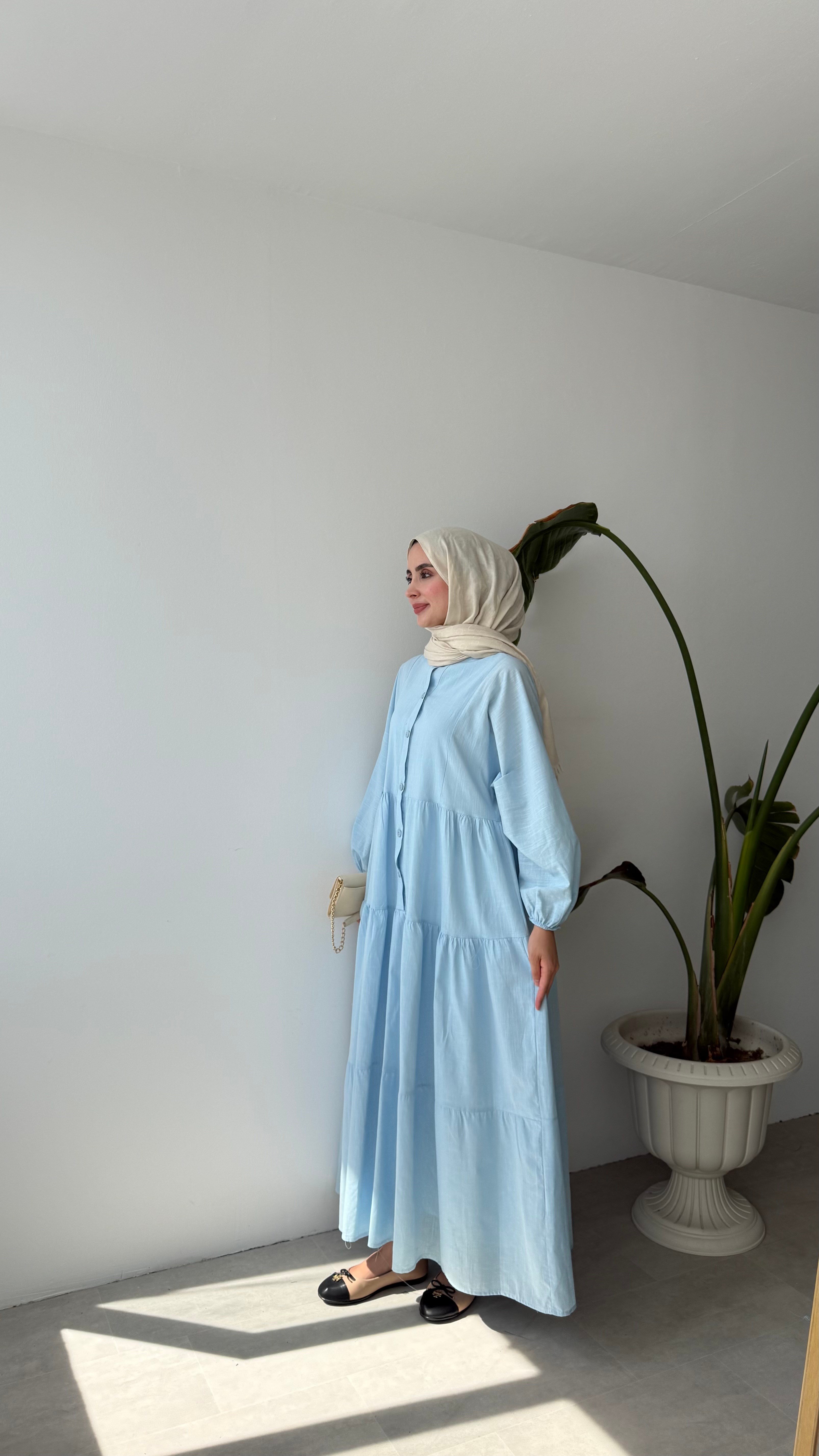 KAT DETAYLI BÜZGÜLÜ ELBİSE - MAVİ