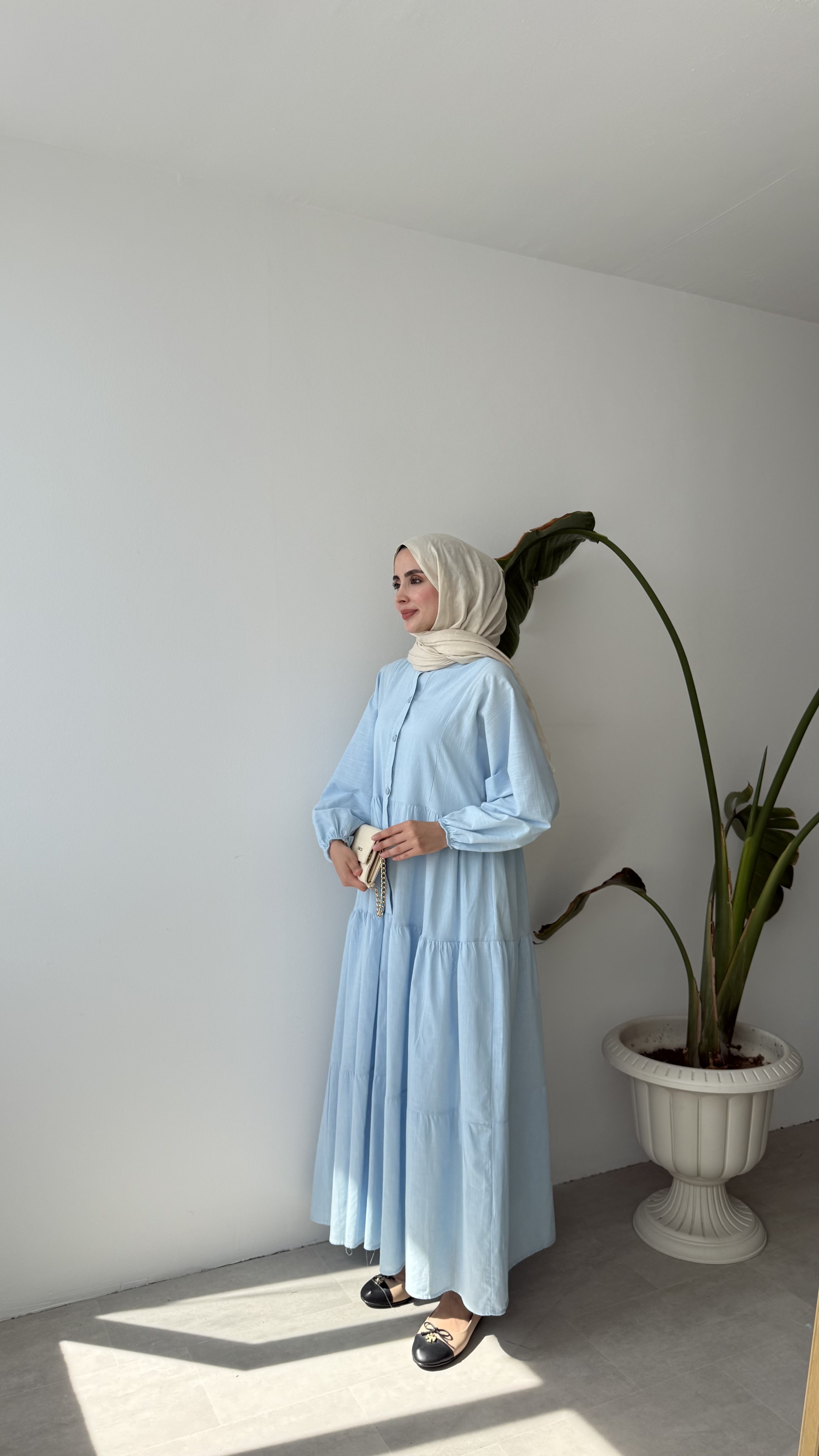 KAT DETAYLI BÜZGÜLÜ ELBİSE - MAVİ