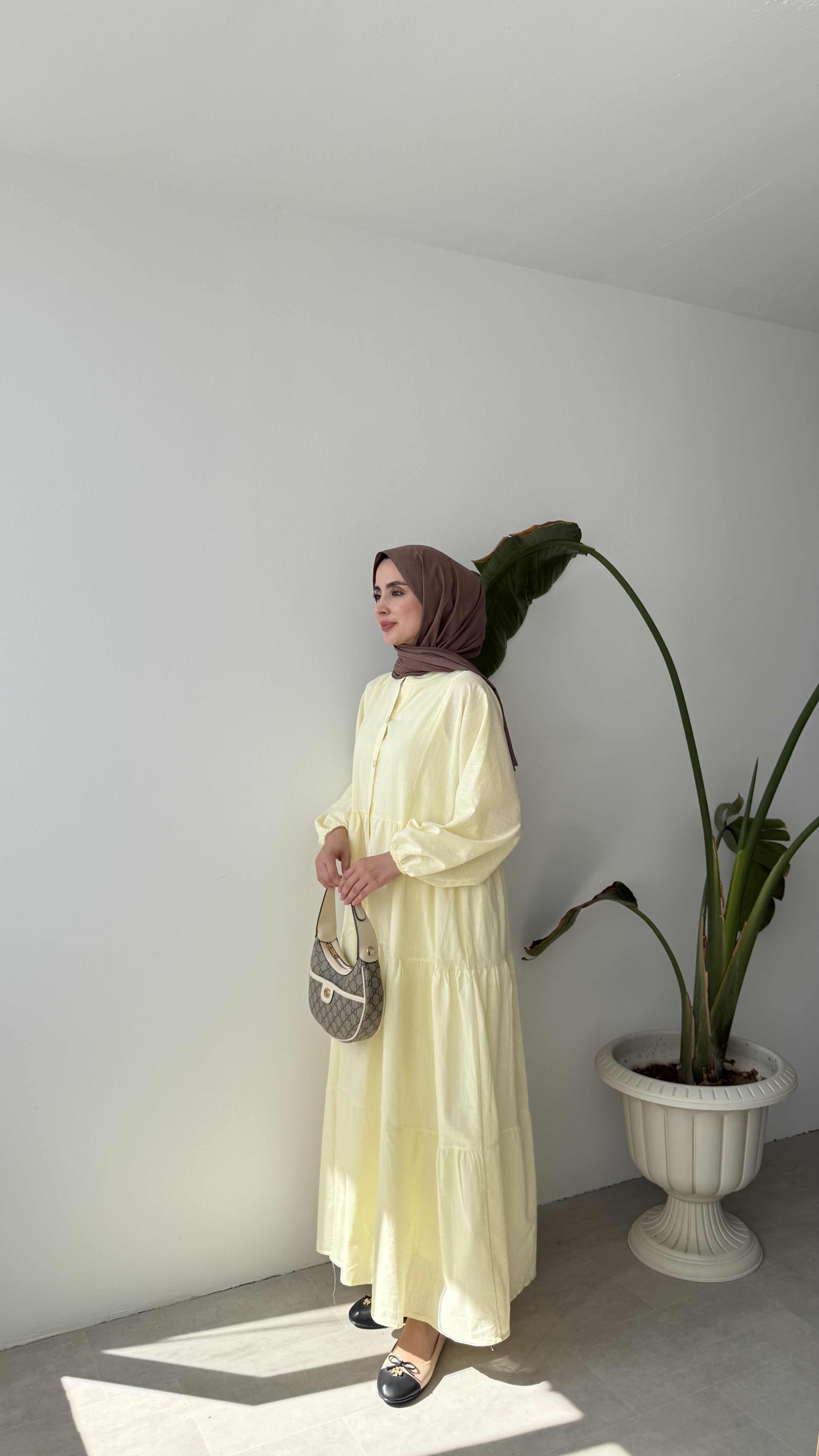 KAT DETAYLI BÜZGÜLÜ ELBİSE - SARI
