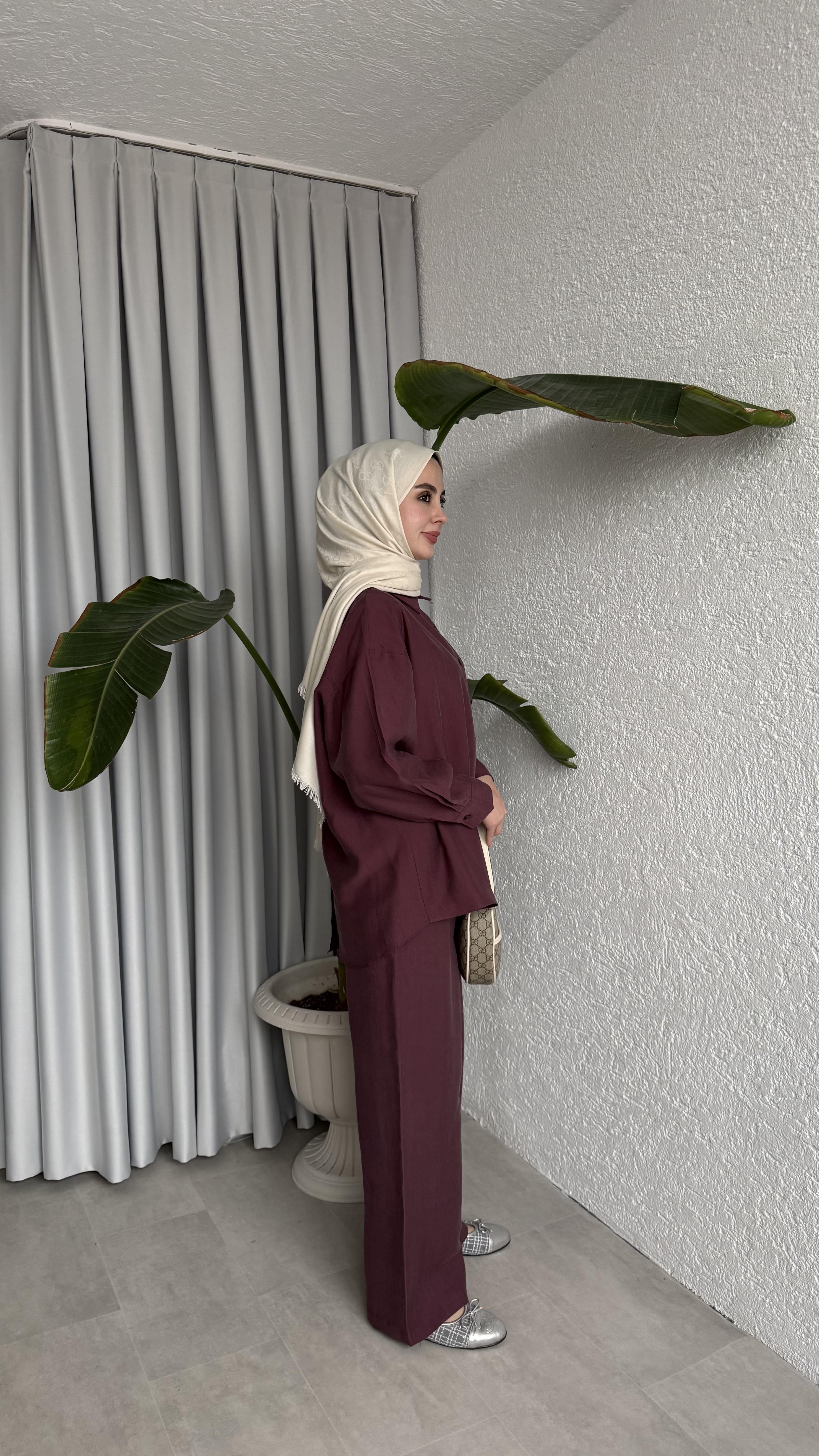 VAHA PANTOLONLU TAKIM - MÜRDÜM