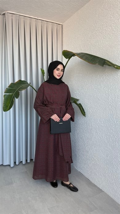 KEMERLİ ŞİFON ELBİSE - BORDO