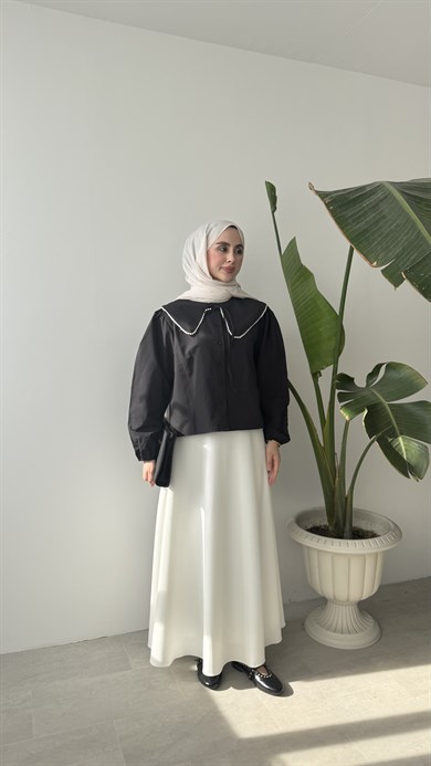 İNCİ YAKALI GÖMLEK - SİYAH