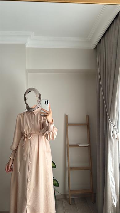 KOL GİPELİ SANTRA ELBİSE BEJ