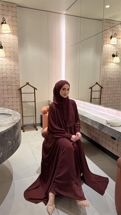 LAREEN ABAYA & FERACE - BORDO