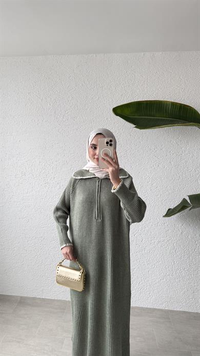 YAKA DETAYLI TRİKO ELBİSE - ADAÇAYI