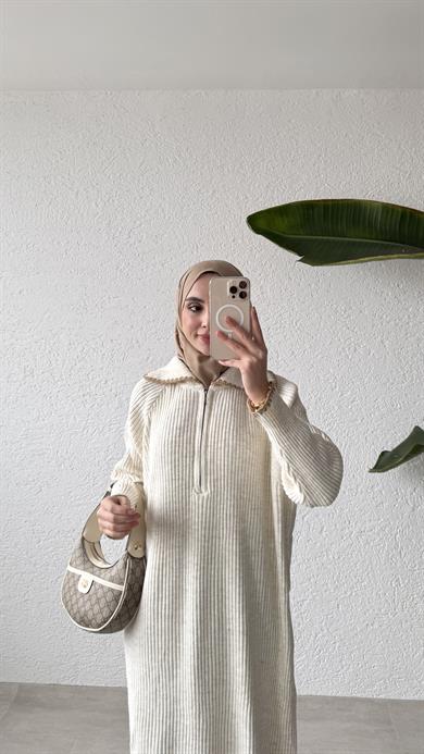 YAKA DETAYLI TRİKO ELBİSE - EKRU 