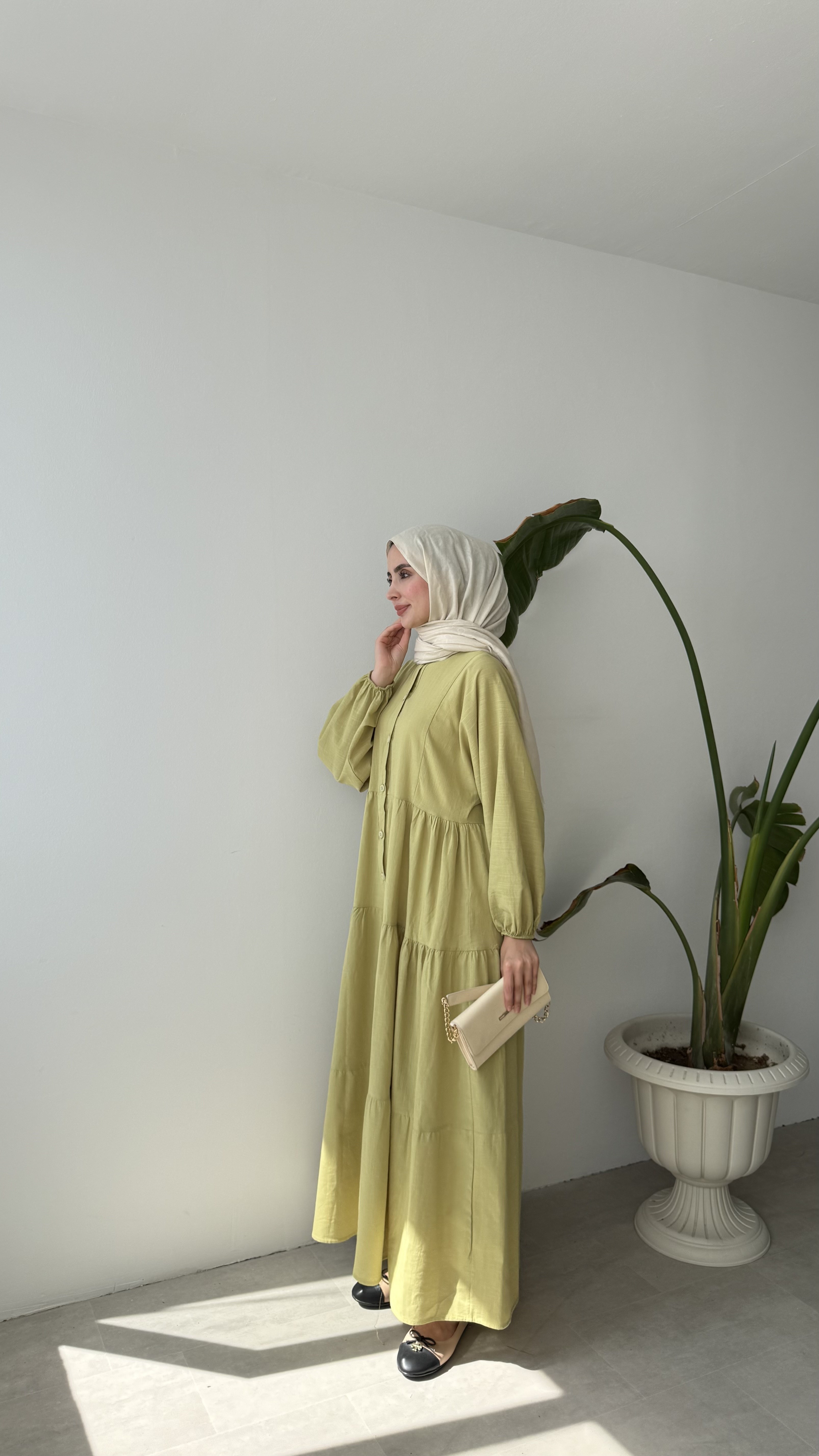 KAT DETAYLI BÜZGÜLÜ ELBİSE - HAKİ