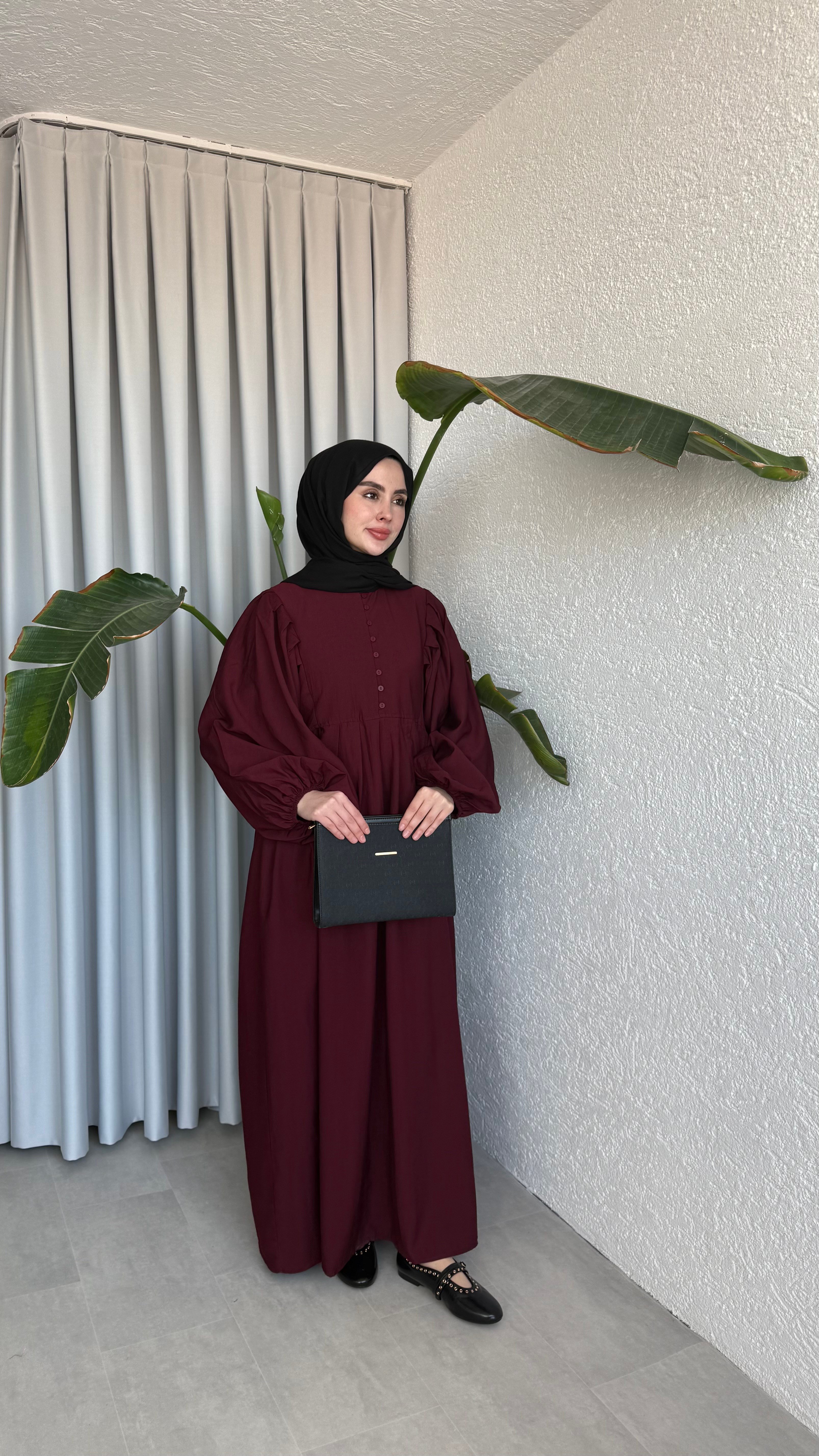 PİLE DETAYLI DÜĞMELİ ELBİSE - BORDO