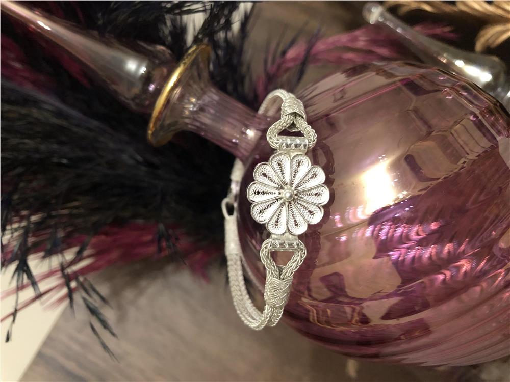 Çiçek Telkari İşlemeli Kazaiye Gümüş Bileklik