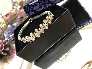 Renkli Dorika İşlemeli Kazaziye Gümüş Bileklik