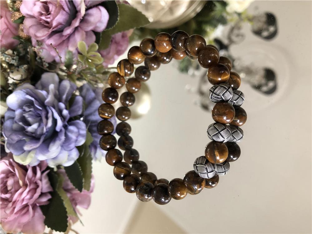 Gümüş Top İşlemeli Kaplan Gözü Taşı Bileklik