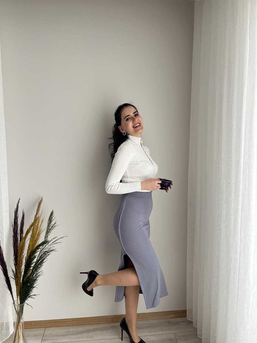 BEBE MAVİSİ ETEK
