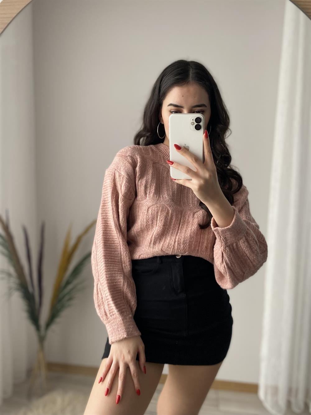 PEMBE SIRT DETAYLI KAZAK 