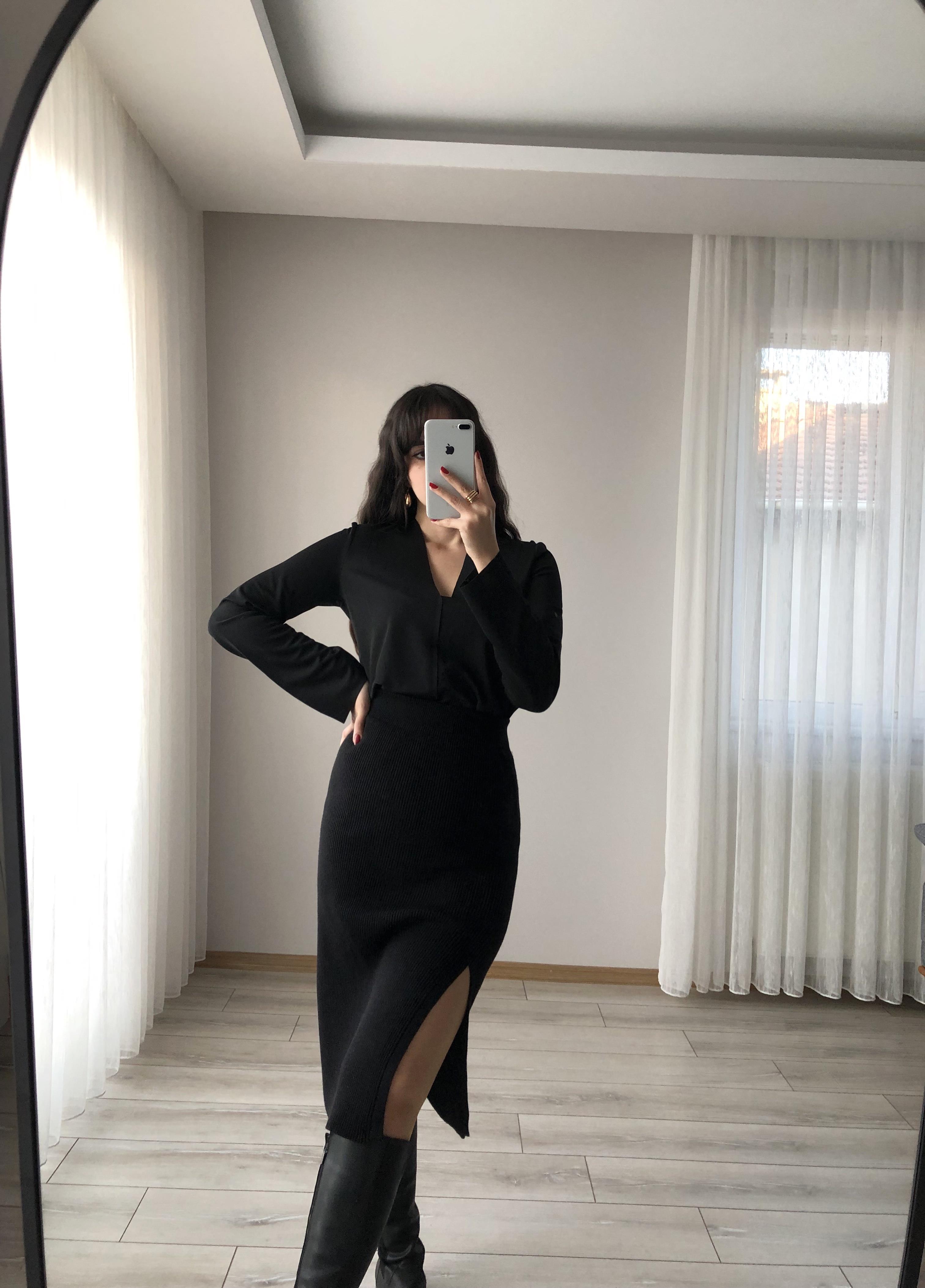 LAZER KESİM SKINNY BLUZ