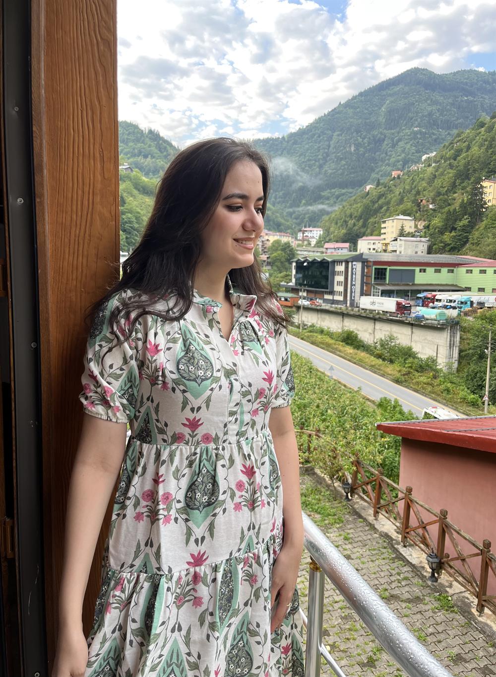 Yeşil Keten Elbise 