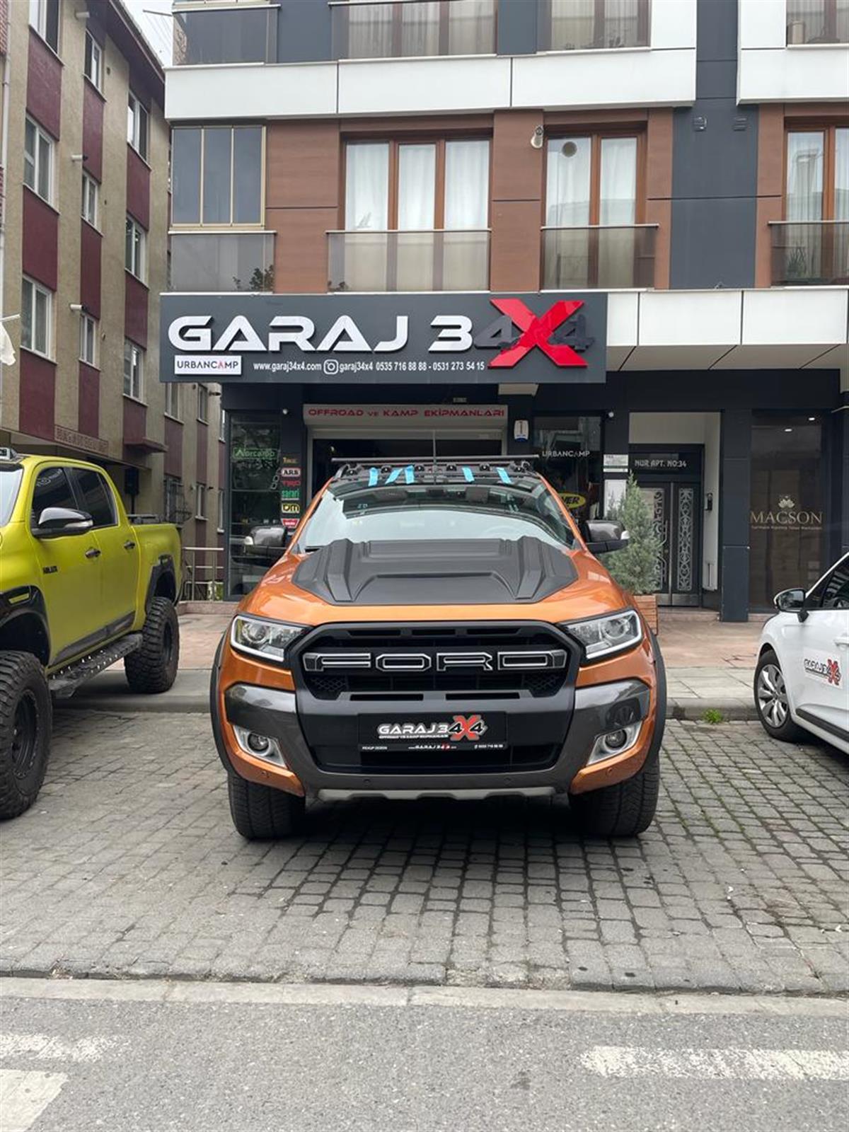 Ford Ranger Far Çerçeve Seti Sarı Sinyalli