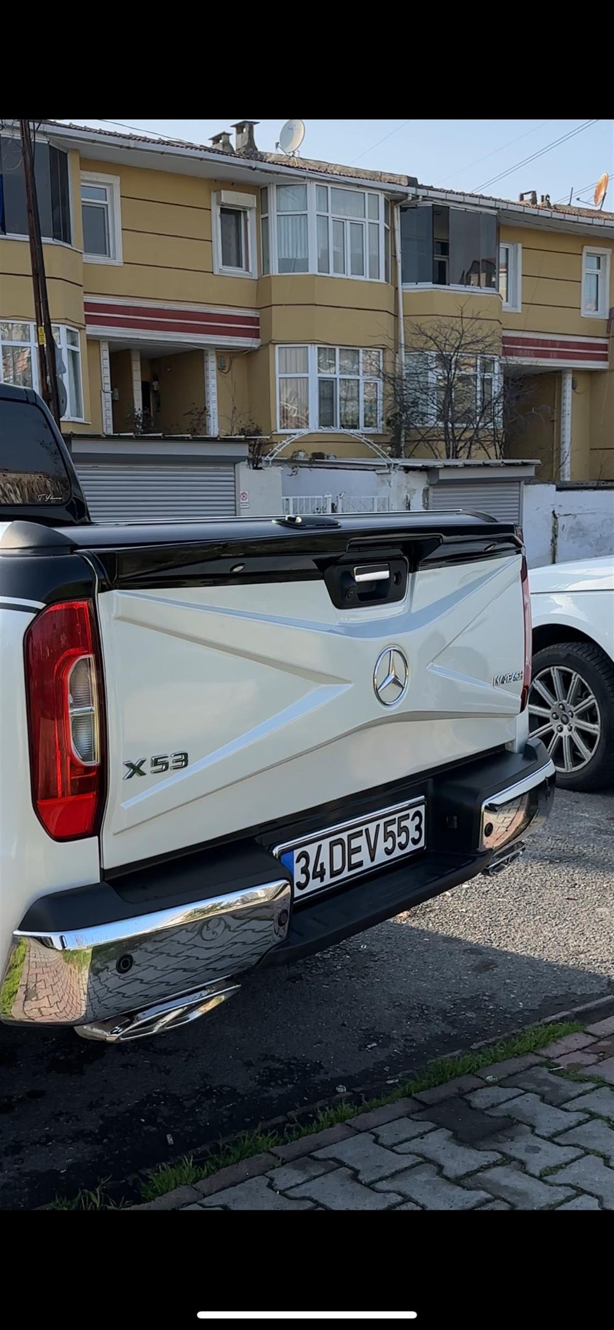 Mercedes X Class Arka Bagaj Kapağı Kaplama
