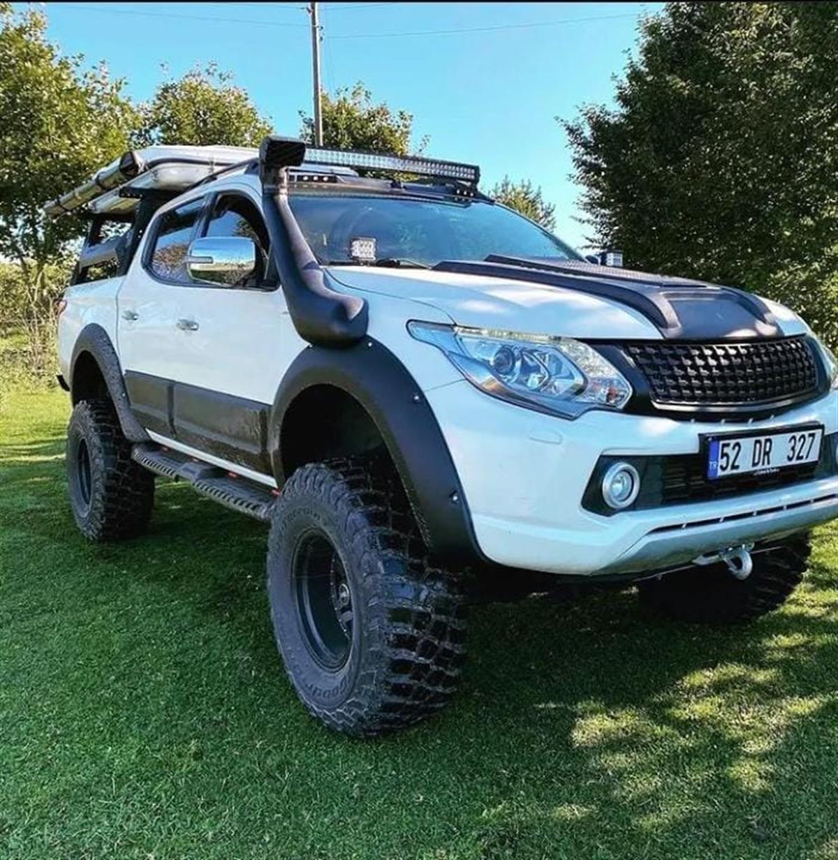 Mitsubishi L-200 15-18 Arası Çamurluk Koruma Dodik Seti 