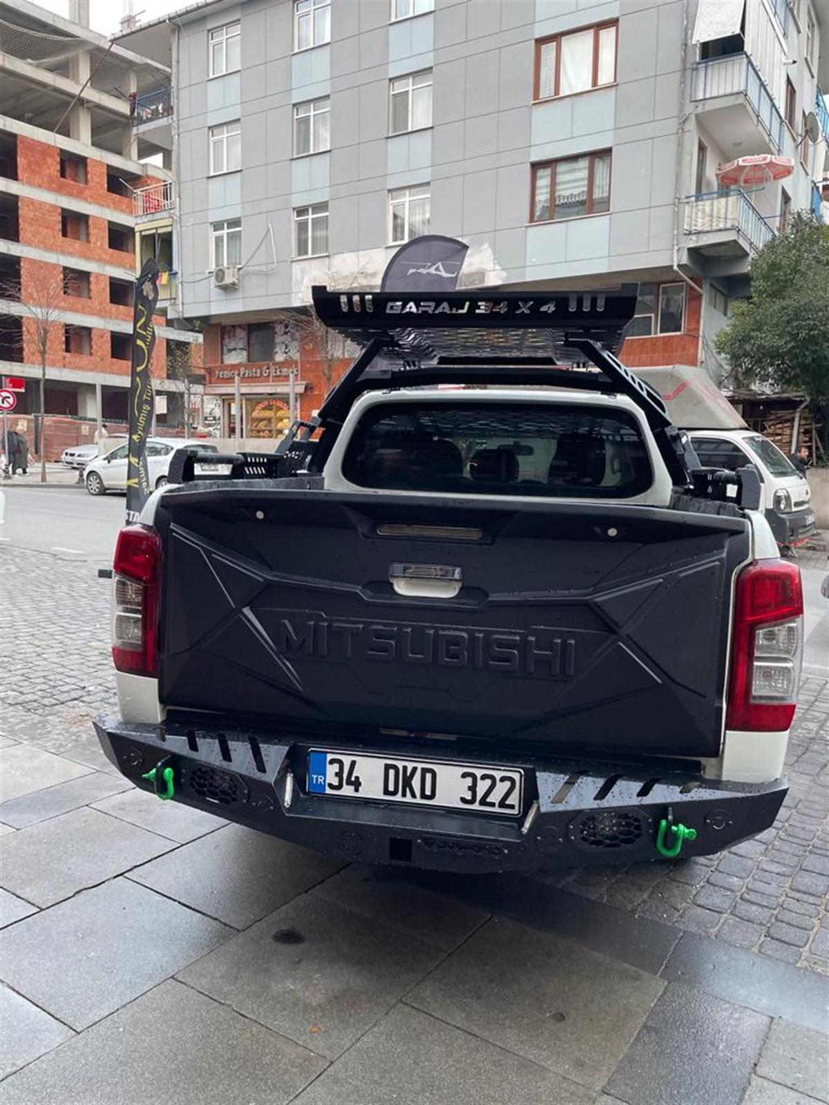 Mitsubishi L 200 Arka Bagaj Kapağı Kaplama 