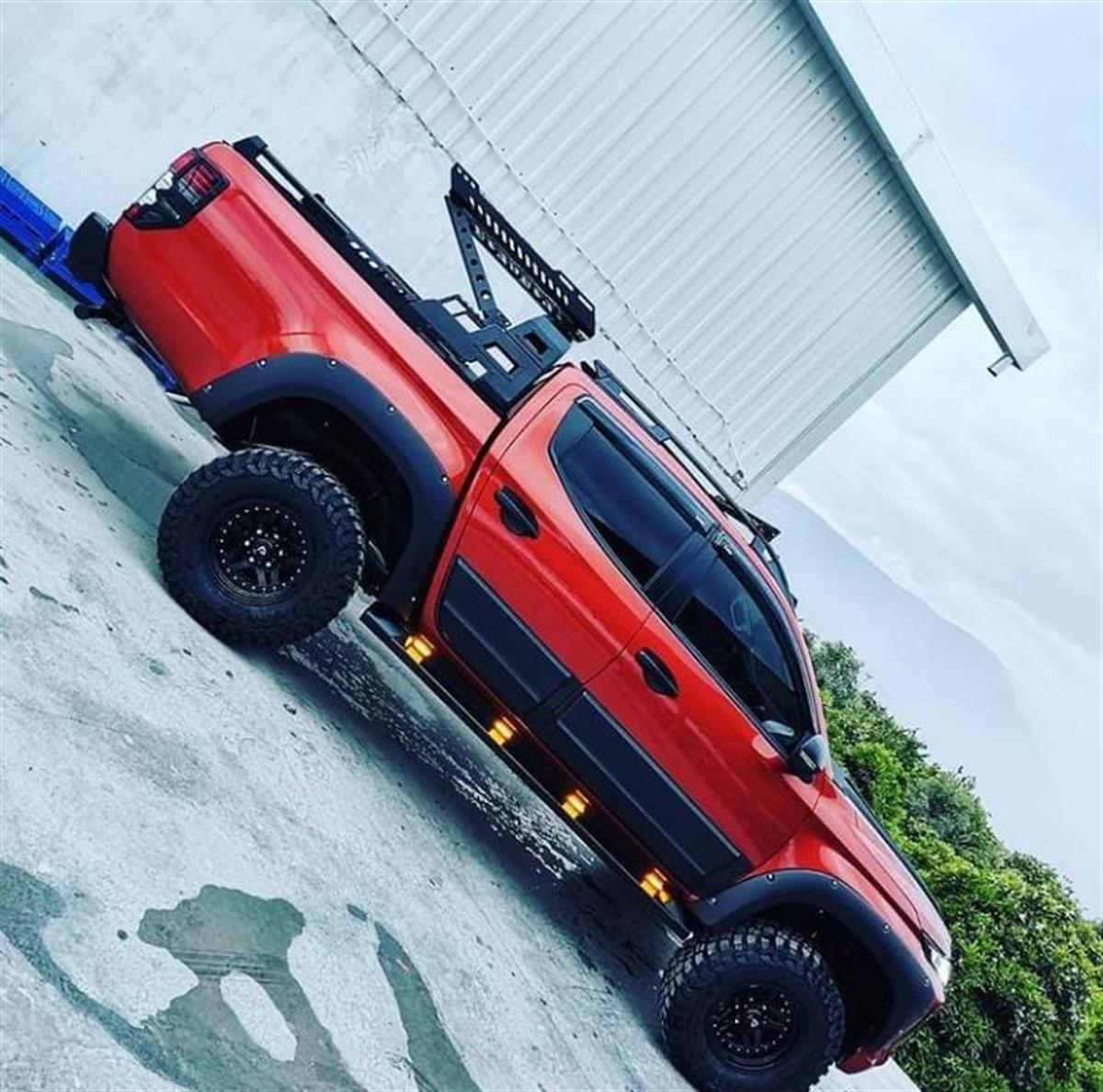 Mitsubishi L-200 Trition 19+ Kapı Koruma  Seti