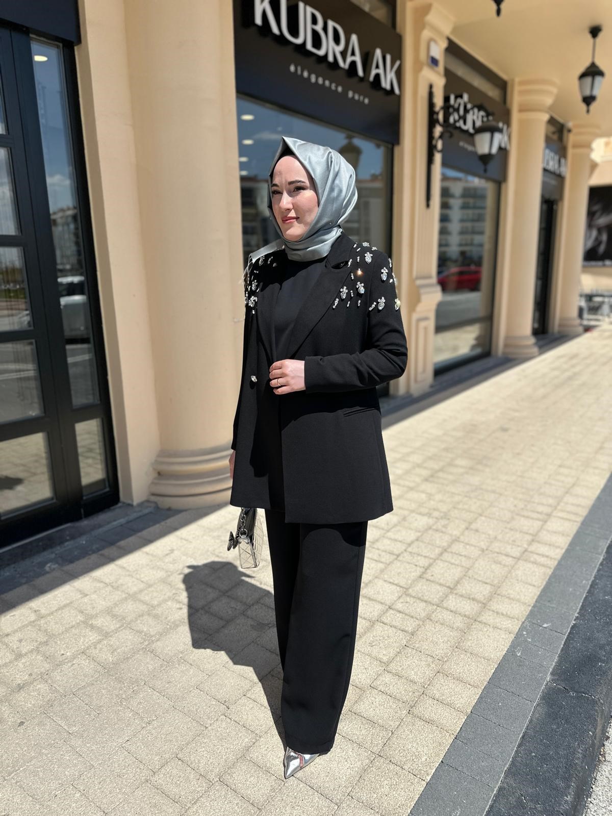 15270 Omuz Taş Detaylı Pantolon Takım