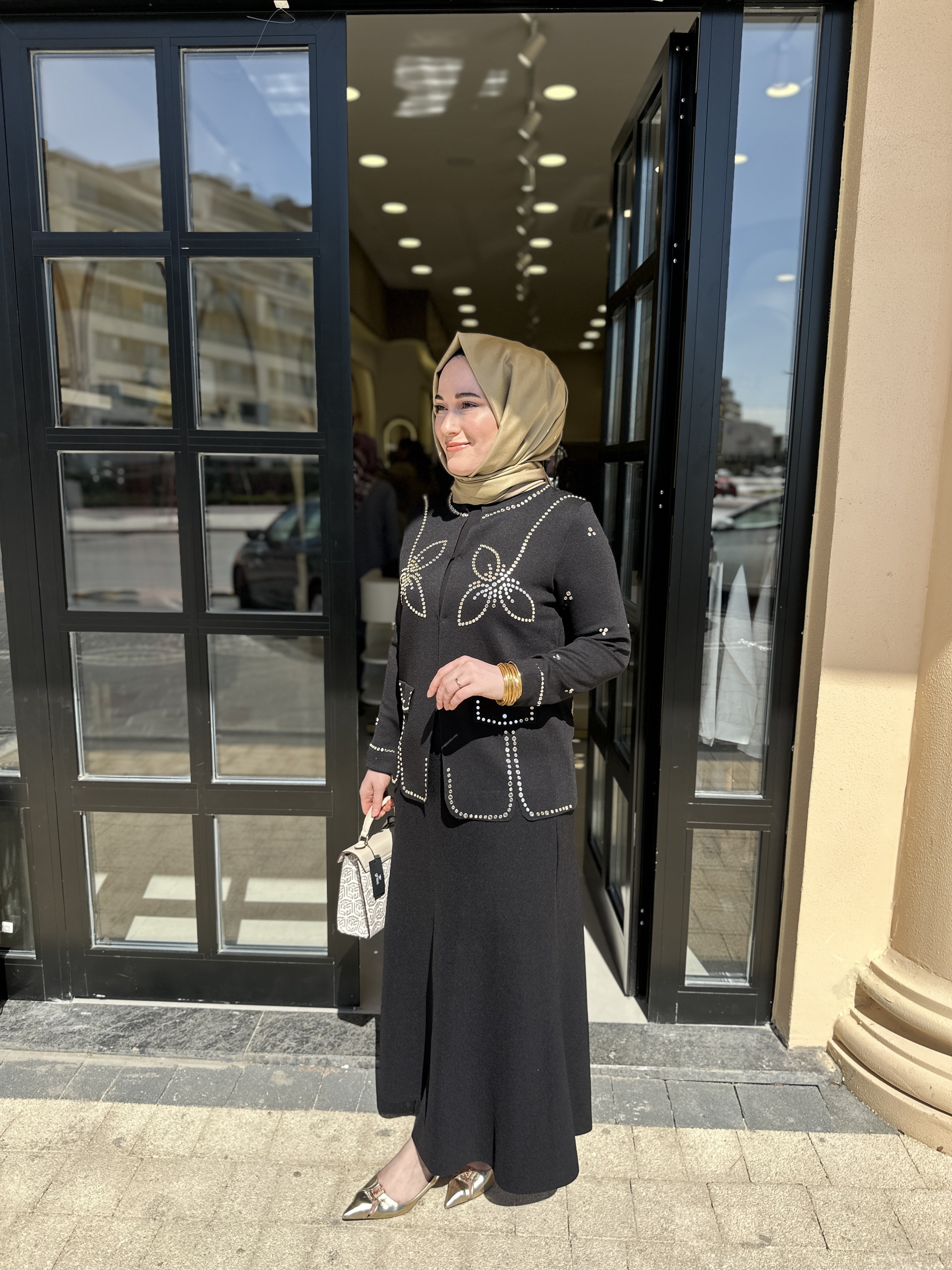 3213 Ghisa Takım