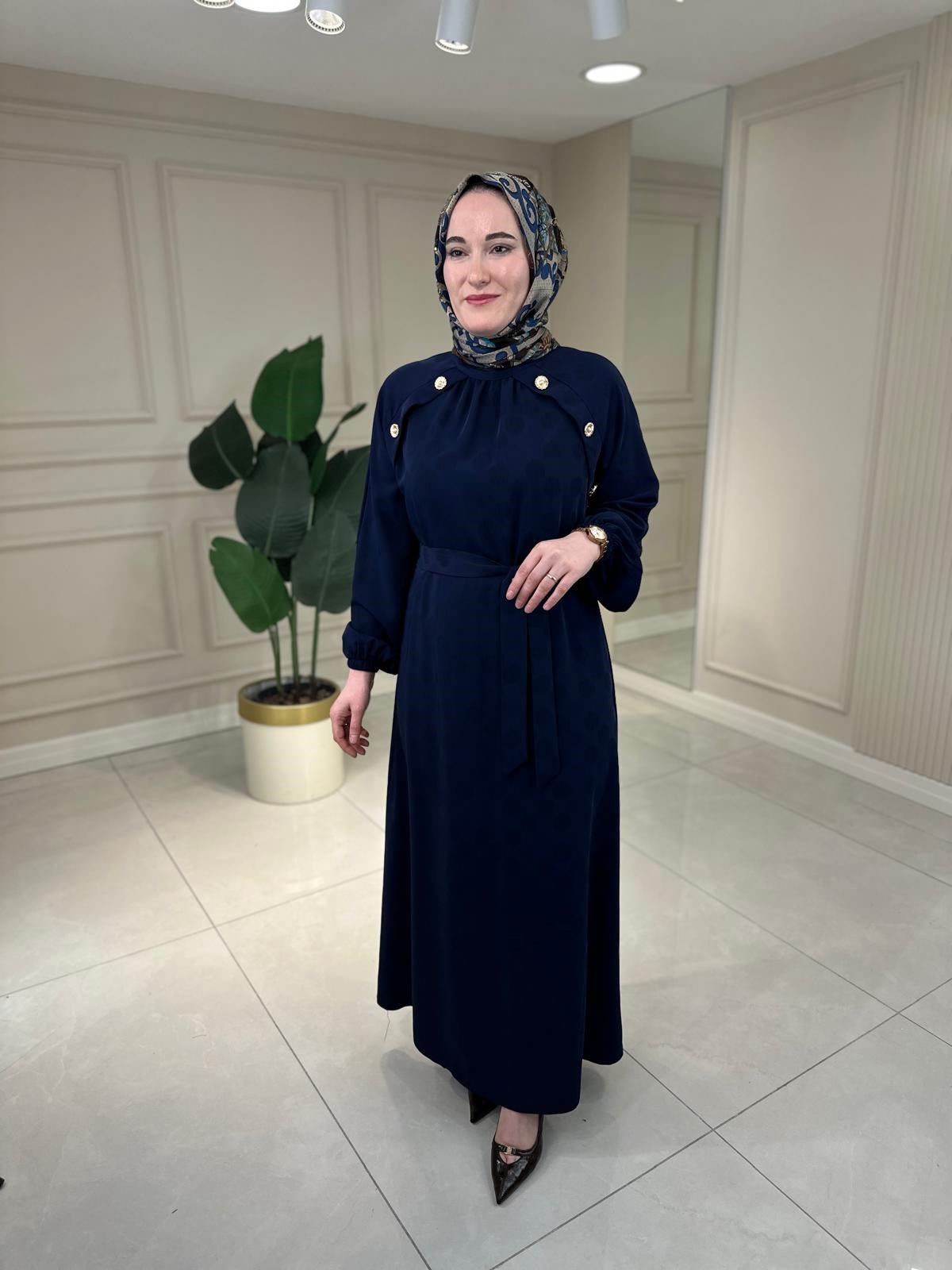 4009 Düğme Detaylı Elbise