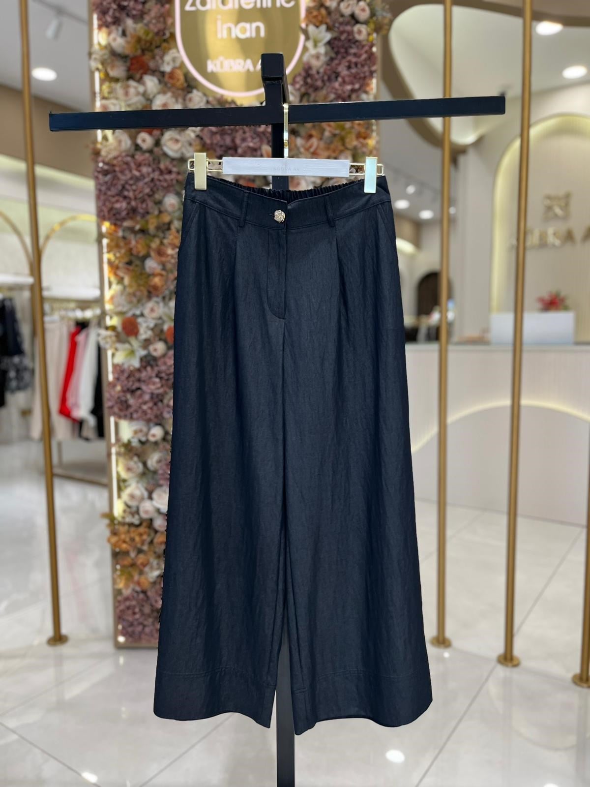 5636 Abelia Kısa Geniş Paça Pantolon