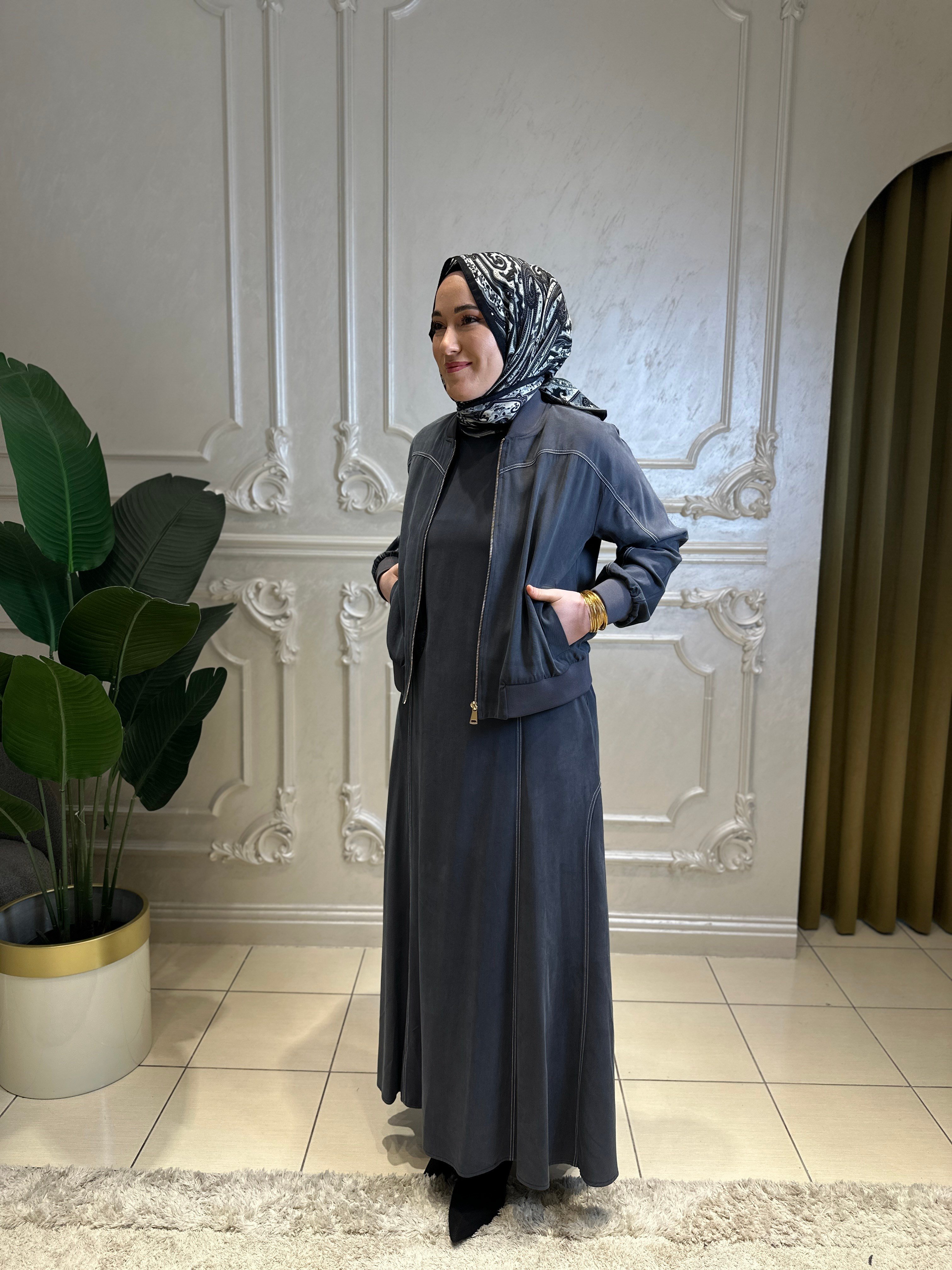 0015 Ellen Elbise Takım
