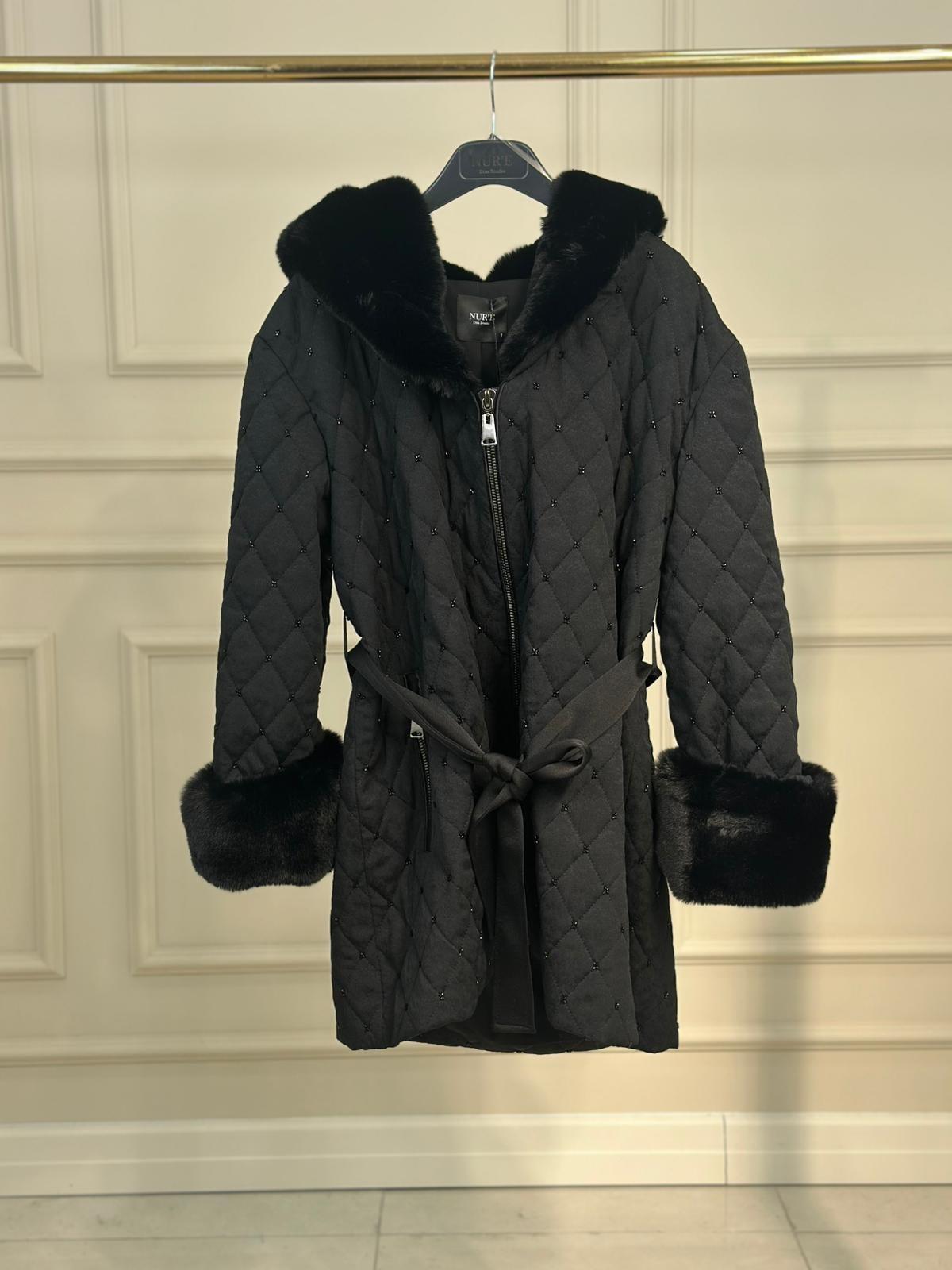 1026 Kapitone Kürklü Mont