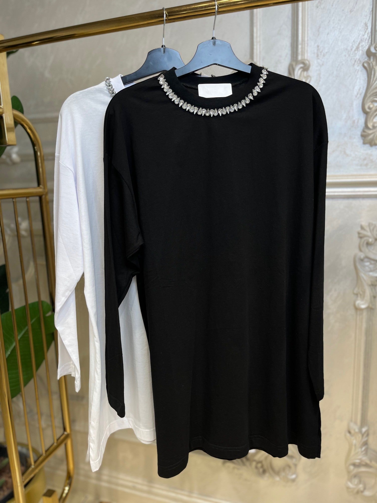 1398 Yaka Taş T-Shirt