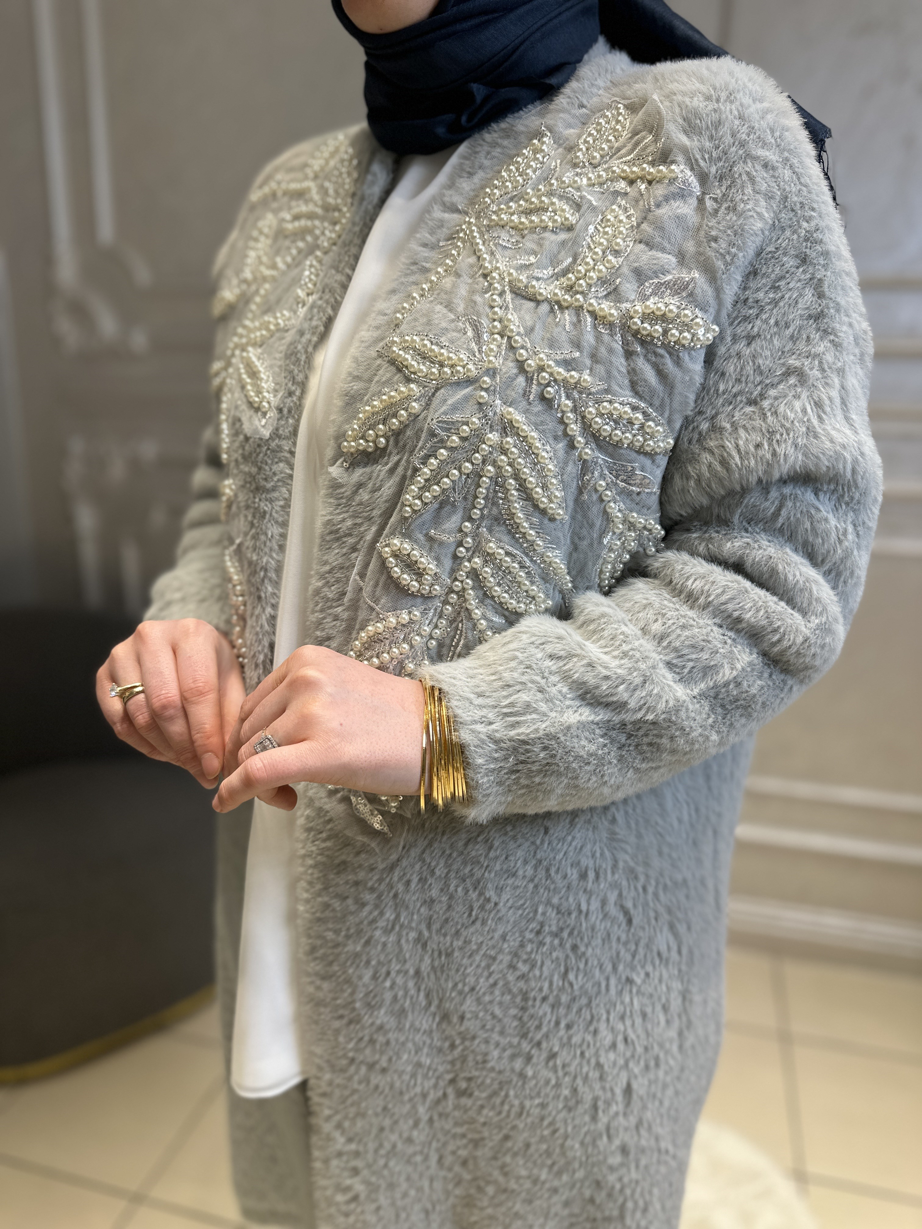202502 Nakışlı Angora Uzun Kap