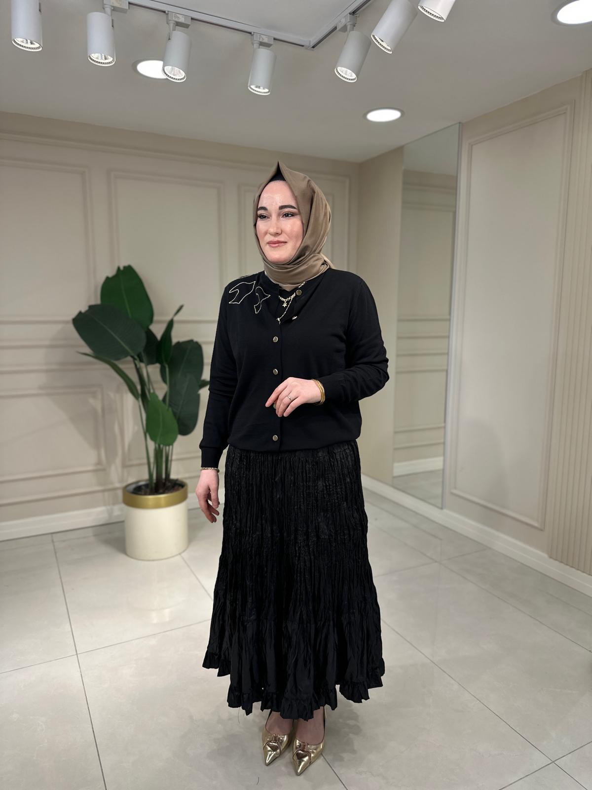 3290 Ghisa Hırka