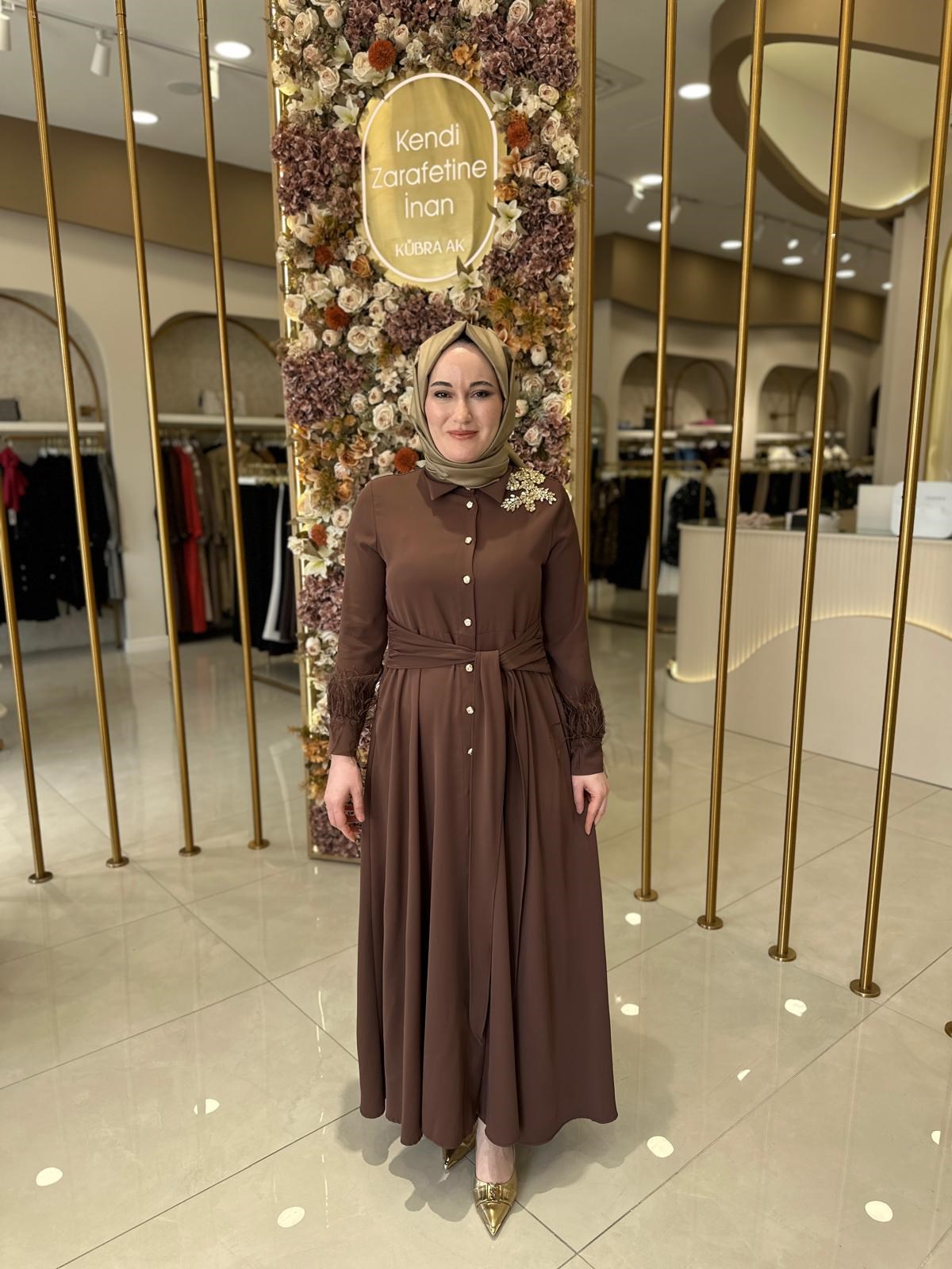 4004 Kolu Otrişli İpek Krep Elbise