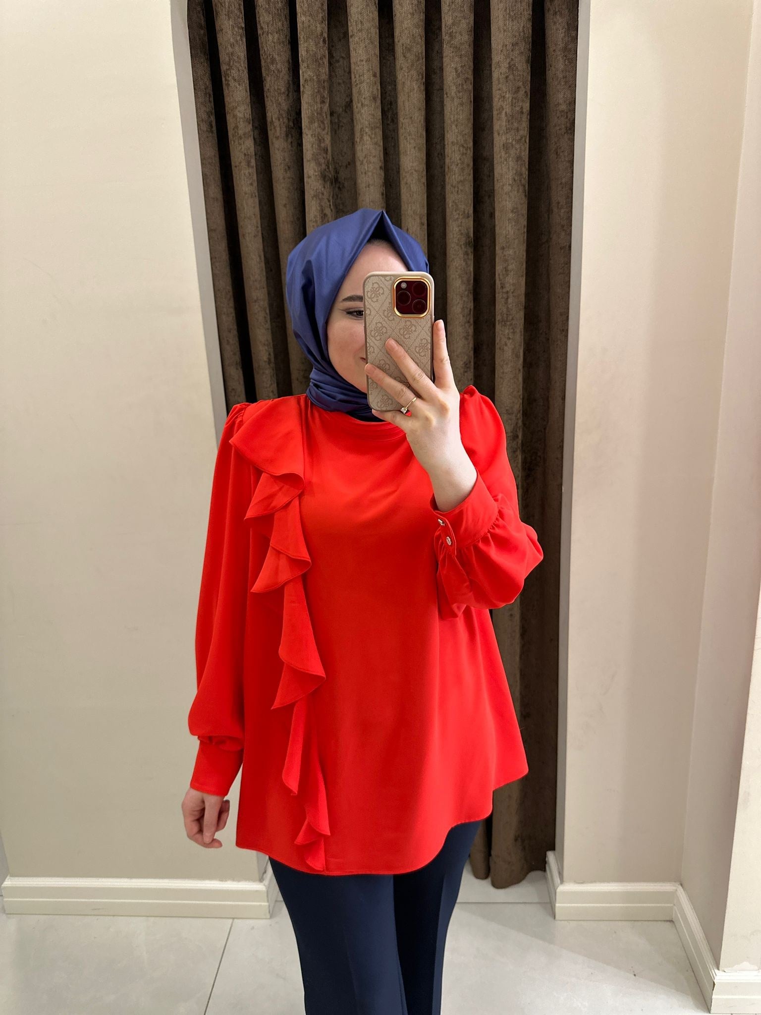 4343 Ghisa Tunik