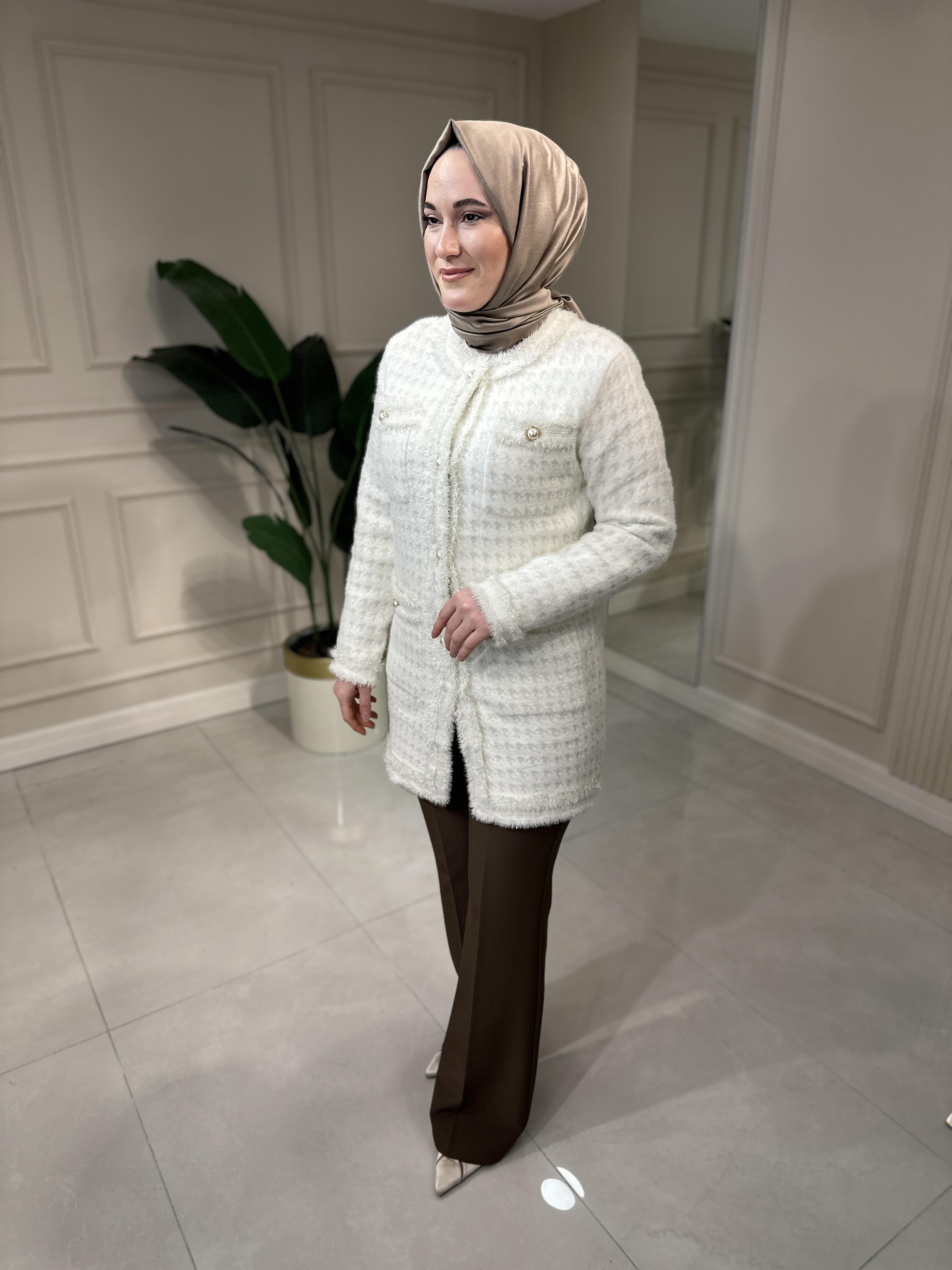 50005 İncili Uzun Hırka