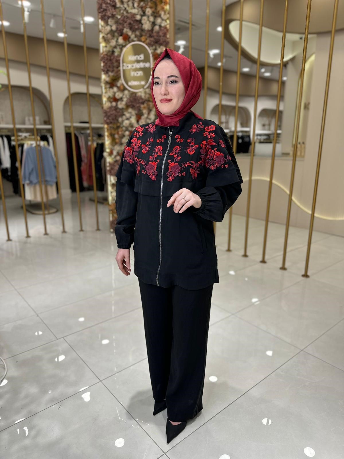 5179 Velvet Rose TAKIM